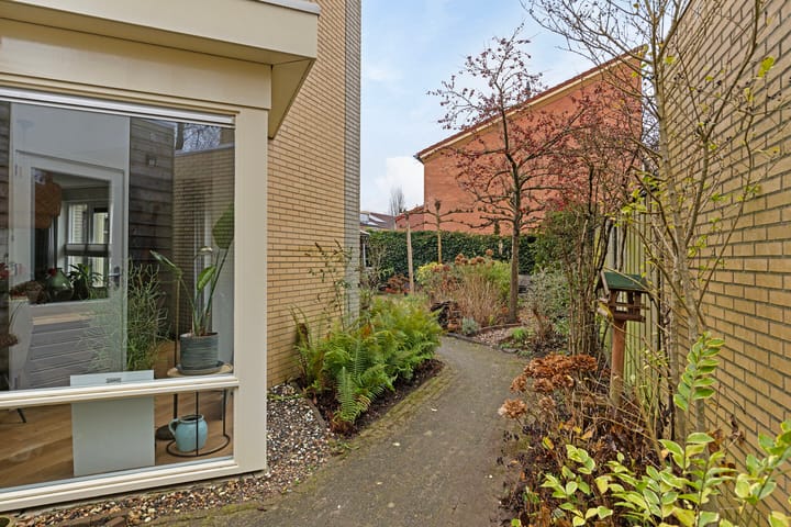 Foto 30 van Ina Boudier-Bakkerlaan 20