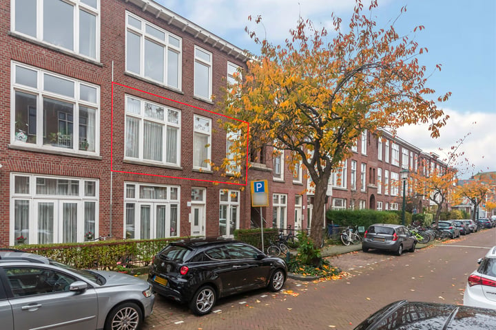 Bekijk foto 1 van Hendrik van Deventerstraat 91