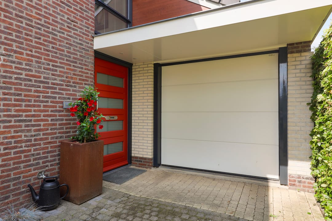 Foto 8 van Doornenburgallee 42