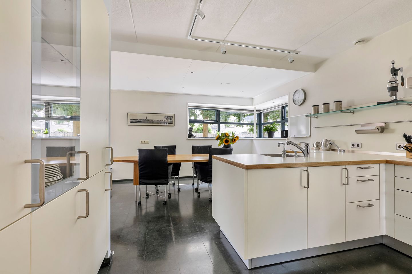 Foto 19 van Doornenburgallee 42