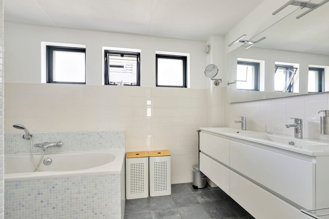 Foto 37 van Doornenburgallee 42