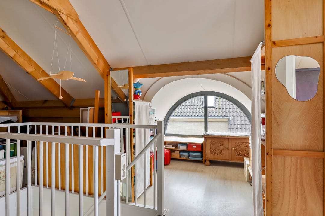 Foto 41 van Doornenburgallee 42