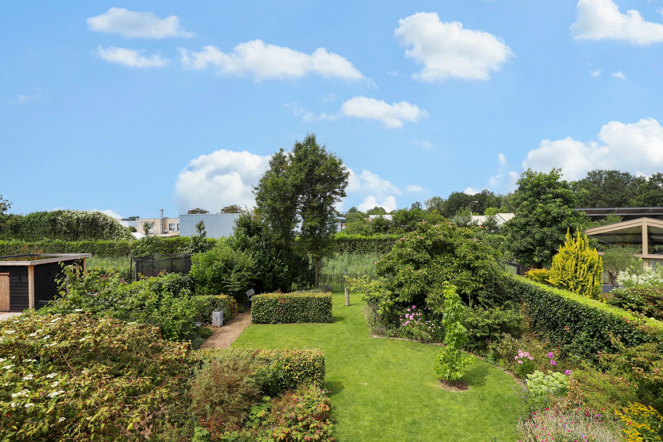 Foto 51 van Doornenburgallee 42