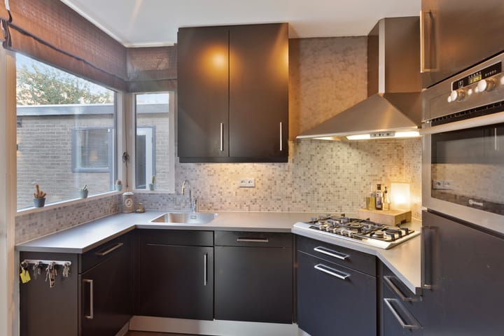 Foto 16 van Blekerstraat 84