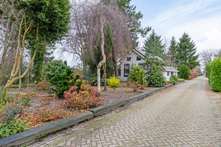 Photo 4 of Bouwtelaan 19