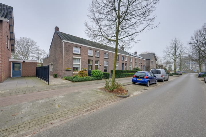 Photo 2 of Haarenseweg 19