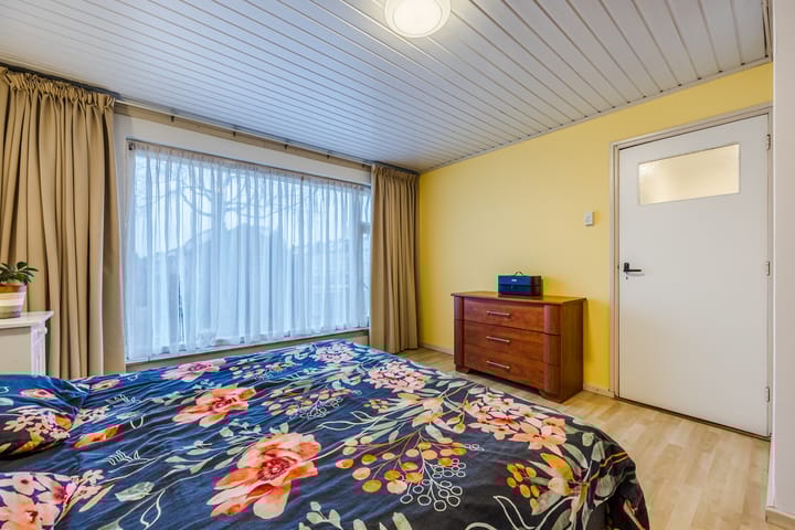 Foto 19 van Nuenenseweg 12