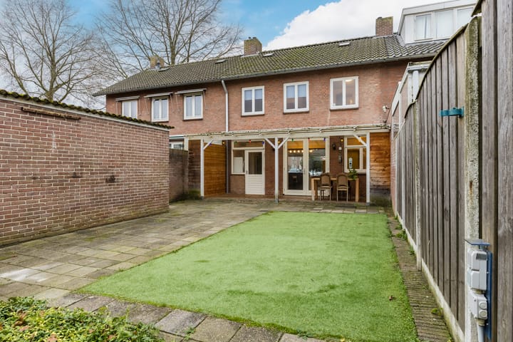 Foto 31 van Nuenenseweg 12