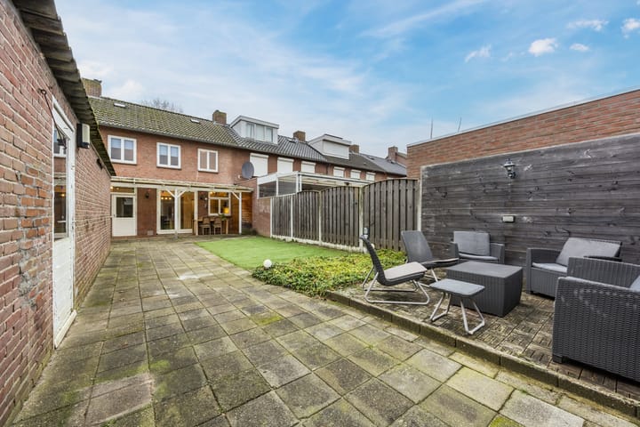 Foto 36 van Nuenenseweg 12