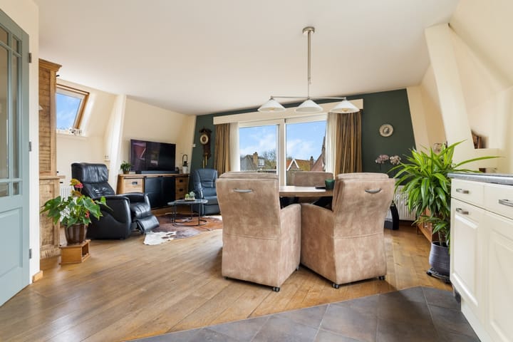 Foto 13 van Zuideinde 54