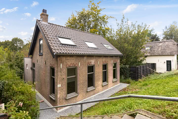 Foto 4 van Schuwacht 12