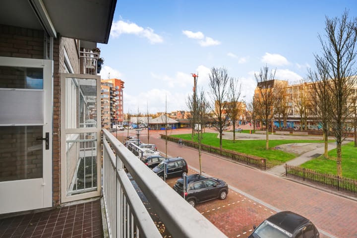 Foto 20 van Julianaplein 42