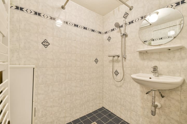 Photo 23 of de Ruyterstraat 2-F5