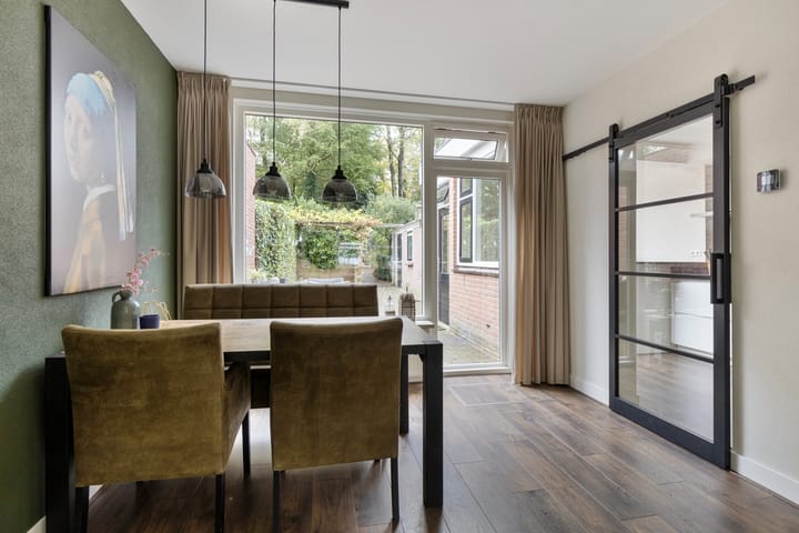 Foto 9 van Anna van Burenlaan 21