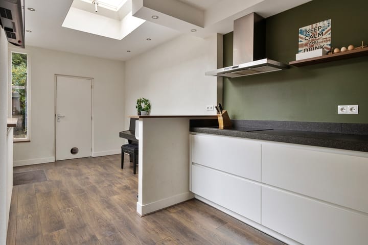 Foto 11 van Anna van Burenlaan 21