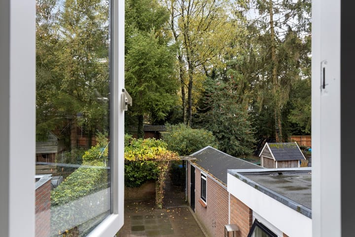 Foto 21 van Anna van Burenlaan 21