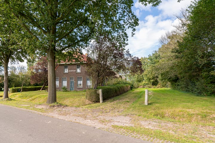 Foto 15 van Barsbeek 76