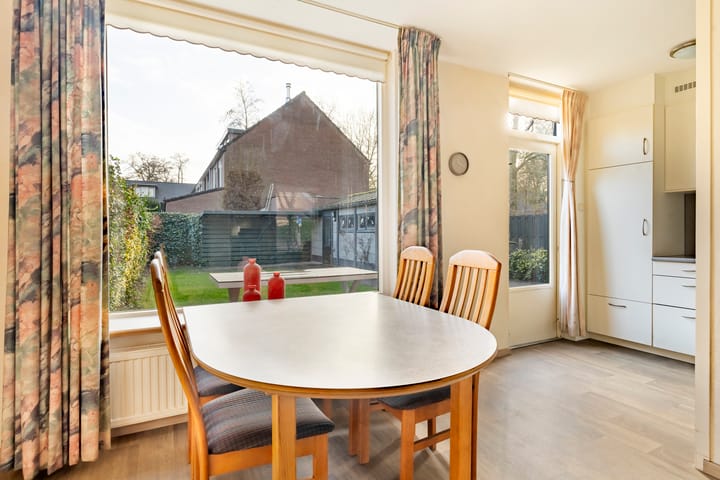 Foto 4 van Middachten 9