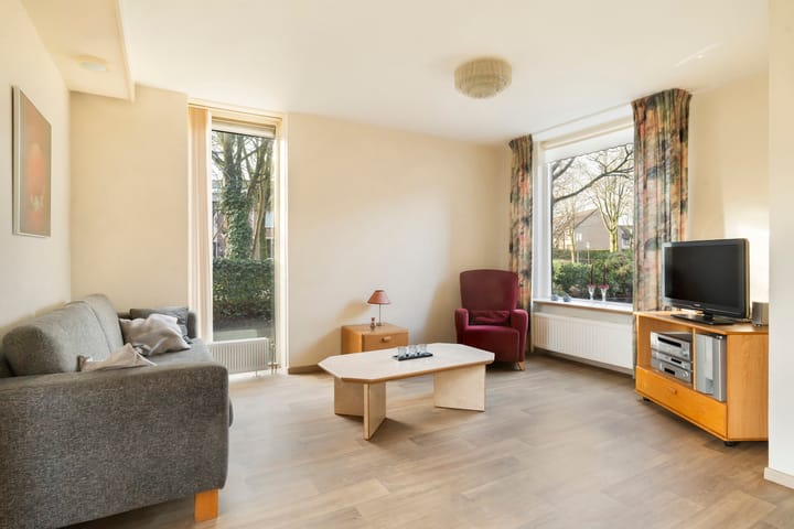 Foto 6 van Middachten 9