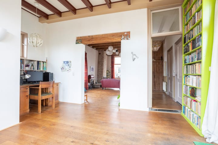 Foto 26 van Rodenrijseweg 2