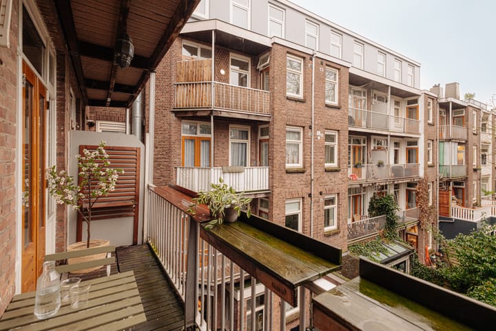 Foto 3 van Henrick de Keijserplein 16-2