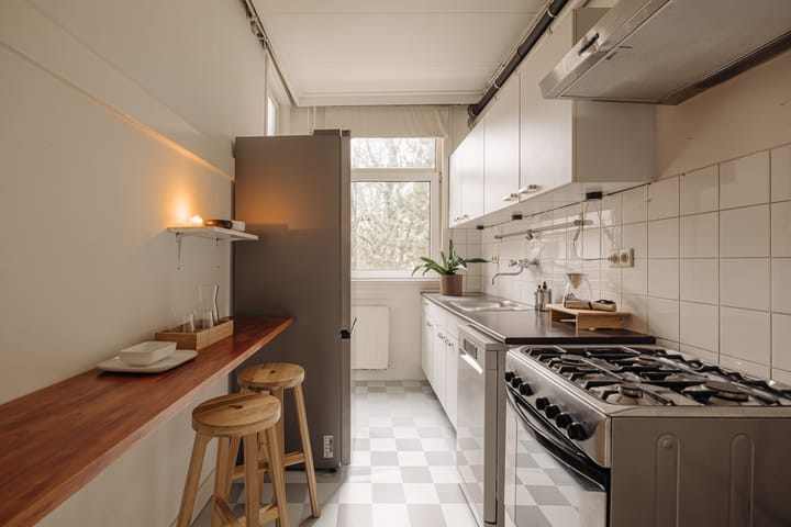 Foto 13 van Henrick de Keijserplein 16-2