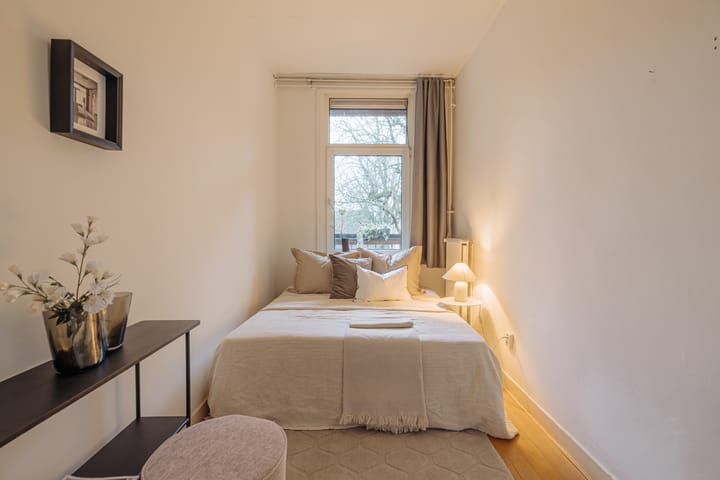 Foto 14 van Henrick de Keijserplein 16-2