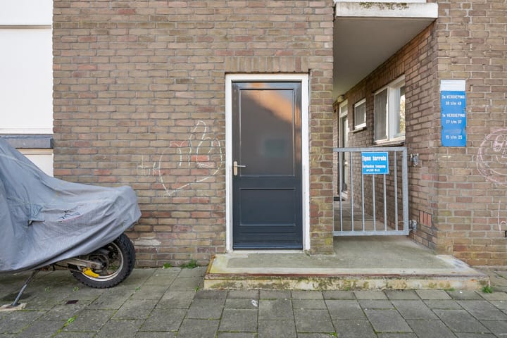 Foto 7 van Van Eesterensingel 41