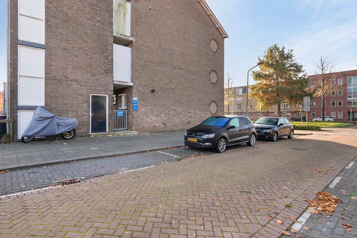 Foto 24 van Van Eesterensingel 41