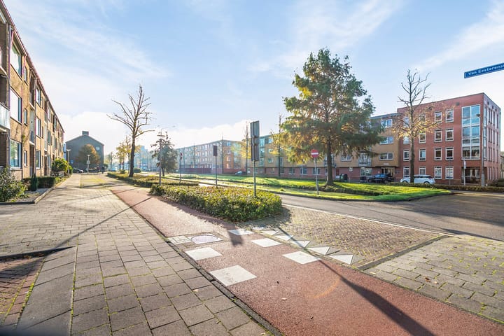 Foto 27 van Van Eesterensingel 41