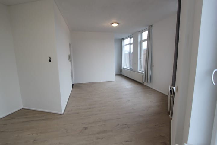 Foto 5 van Esdoornstraat 14