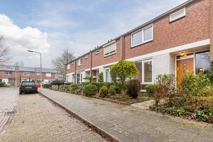 Foto 2 van Overhagenstraat 28