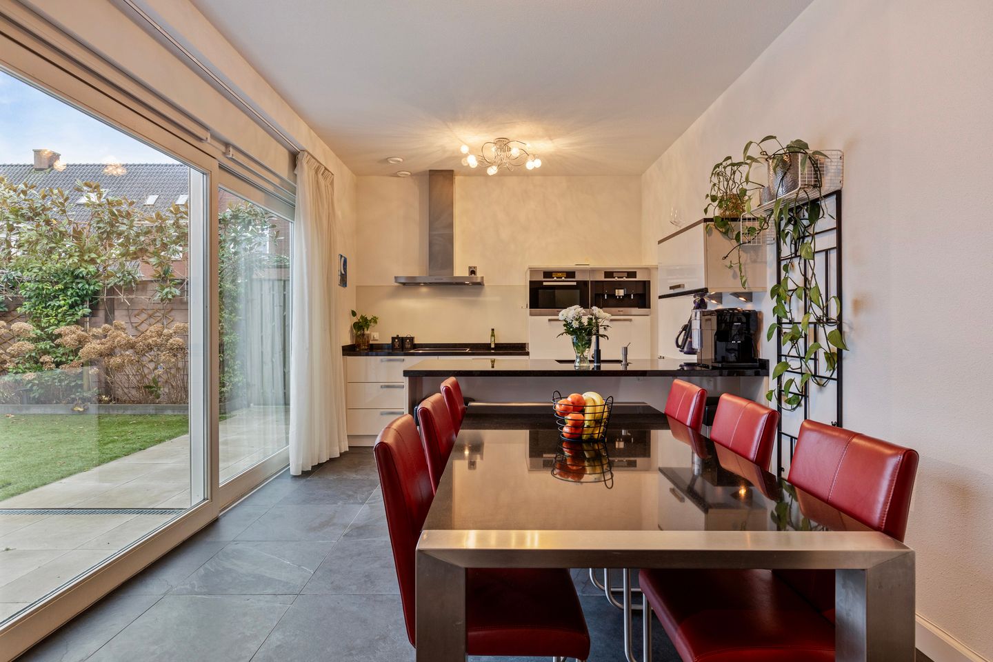 Foto 14 van Voerendaalstraat 66