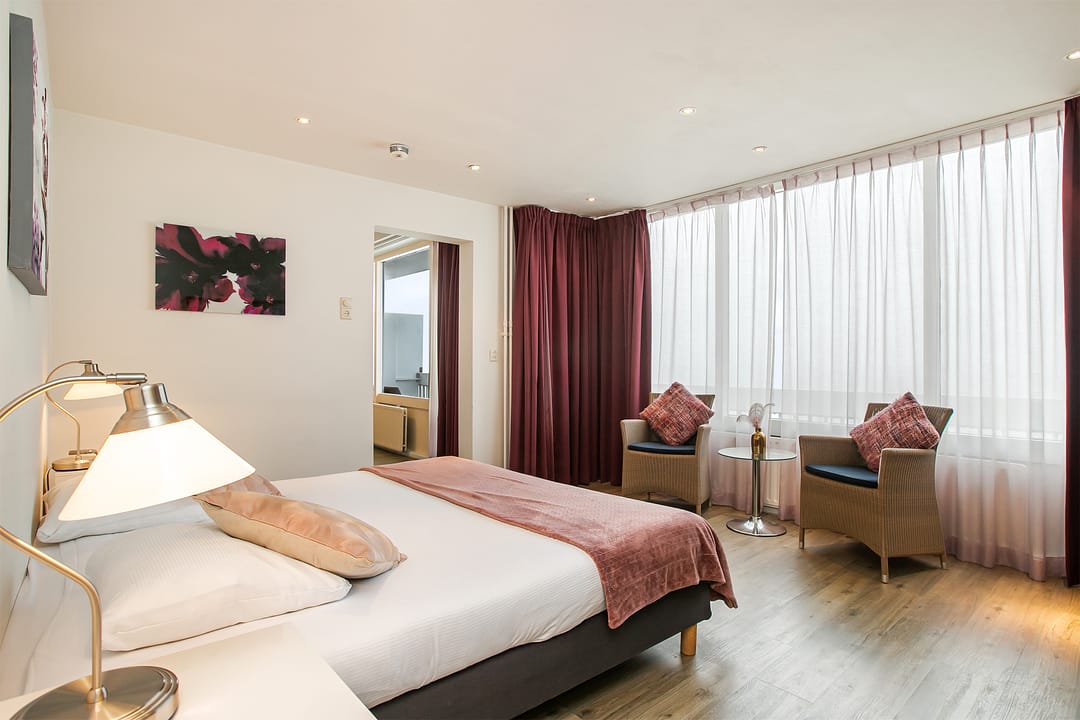 Foto 8 van Burgemeester van Fenemaplein 2-A1303