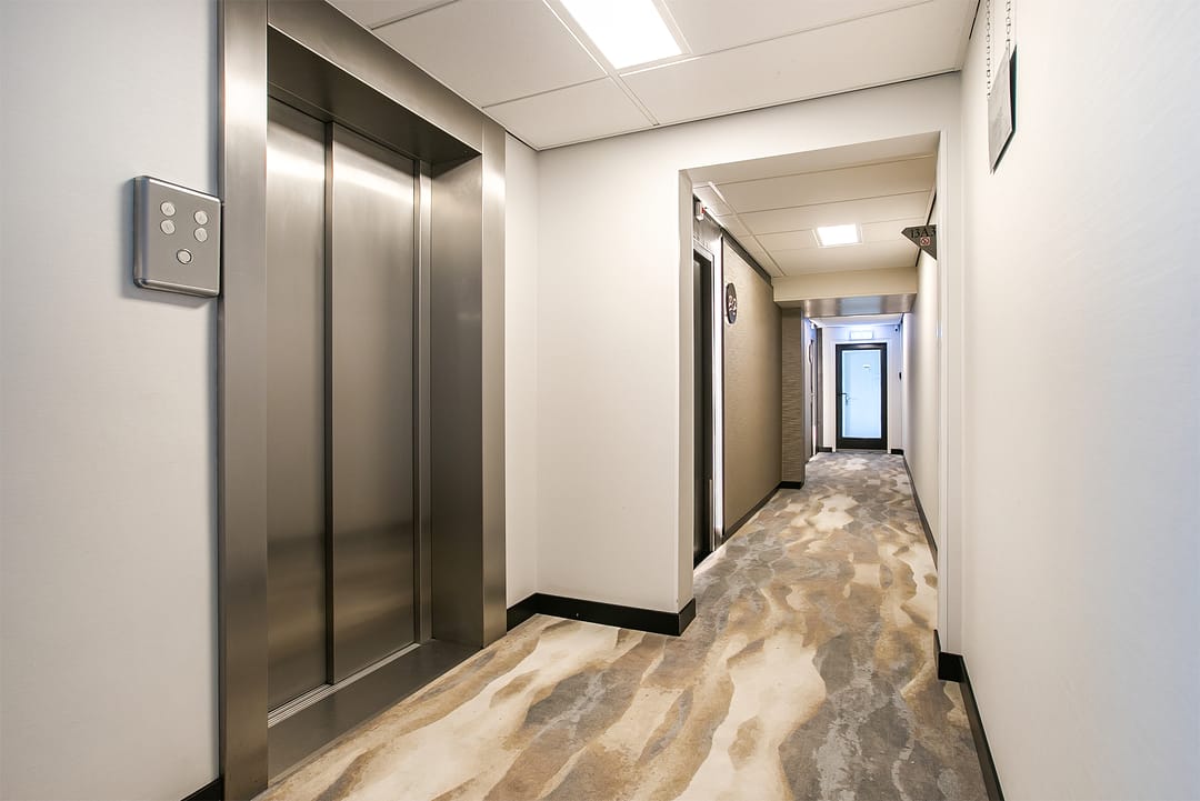 Foto 23 van Burgemeester van Fenemaplein 2-A1303