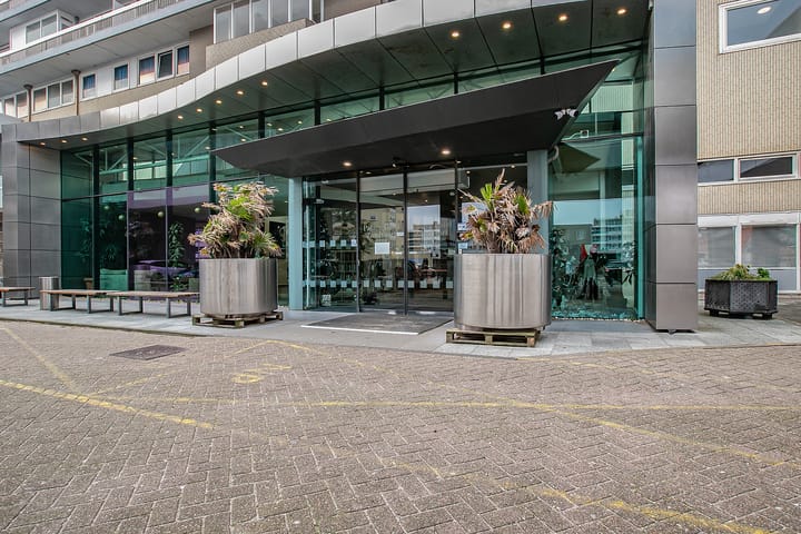 Photo 27 of Burgemeester van Fenemaplein 2-A1303