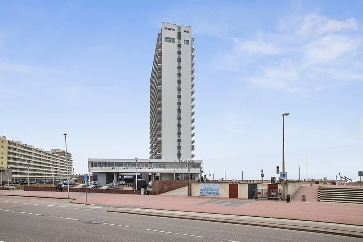 Photo 30 of Burgemeester van Fenemaplein 2-A1303