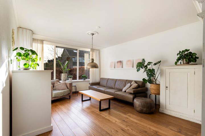 Foto 2 van Debussylaan 18