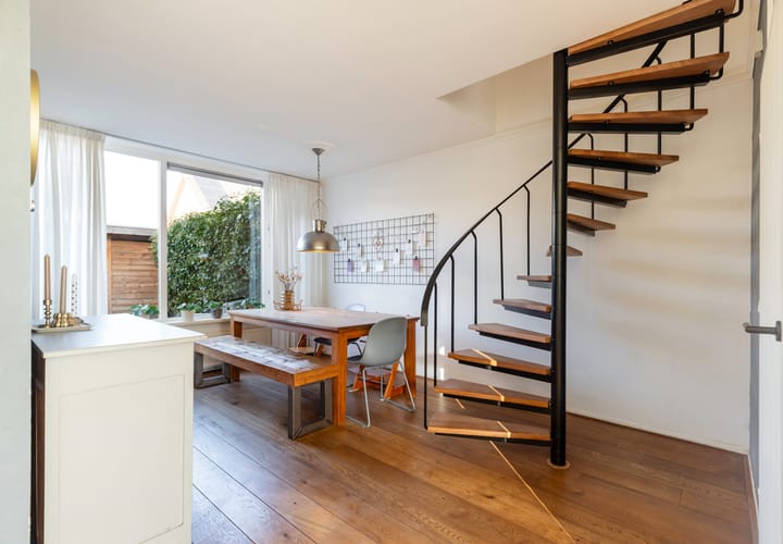 Foto 8 van Debussylaan 18