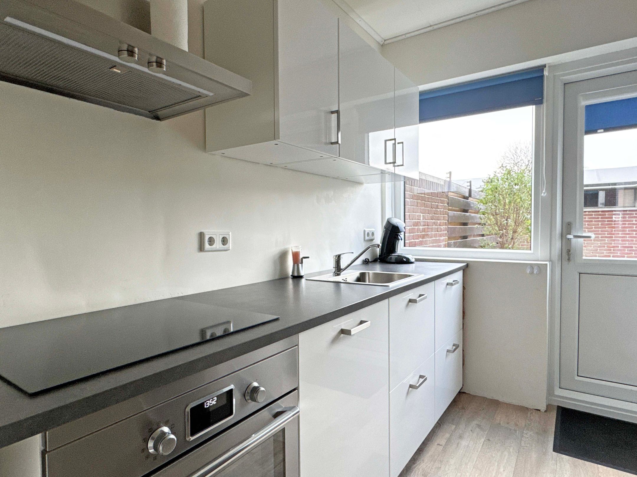 Foto 9 van van Ruysdaelstraat 8