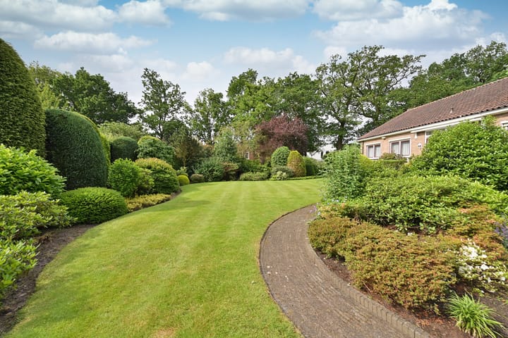 Foto 11 van Eikenlaan 3