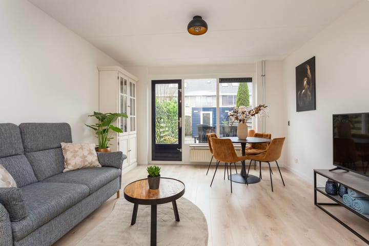 Photo 2 of Wolkendek 50