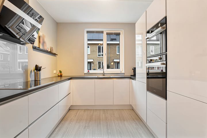 Foto 14 van Anna Ruyschstraat 5