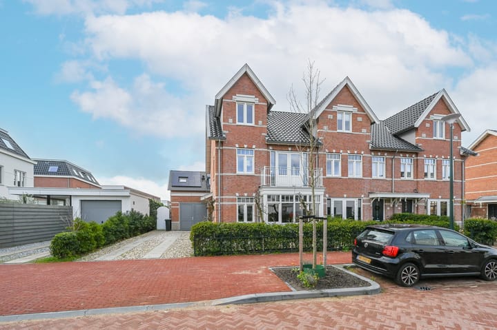 Foto 7 van Markgraaflaan 30