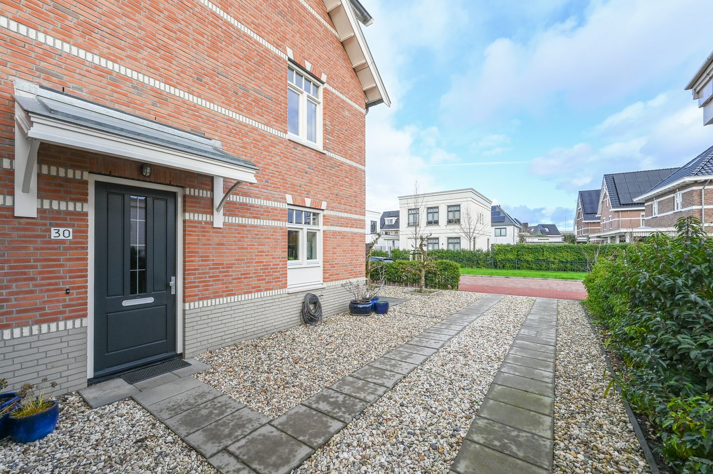 Foto 10 van Markgraaflaan 30