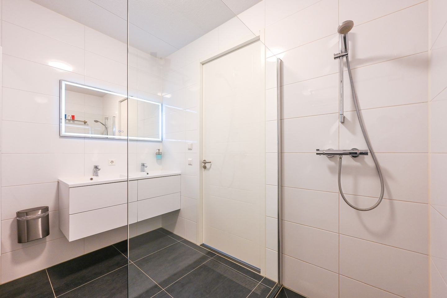 Foto 40 van Markgraaflaan 30