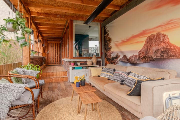 Foto 10 van Lessestraat 178