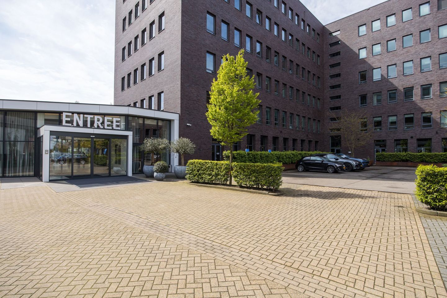View photo 2 of Ruimtevaart 26
