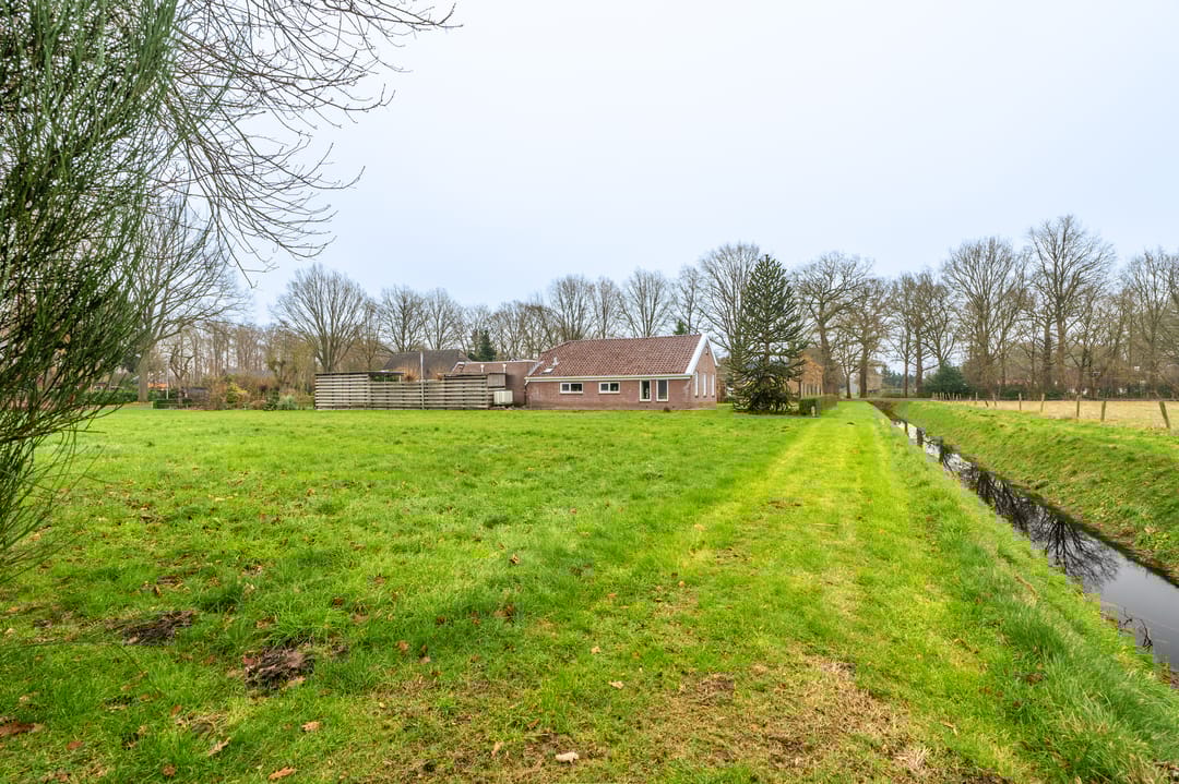 Foto 8 van Molenlaan 10