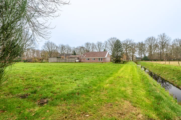 Foto 8 van Molenlaan 10